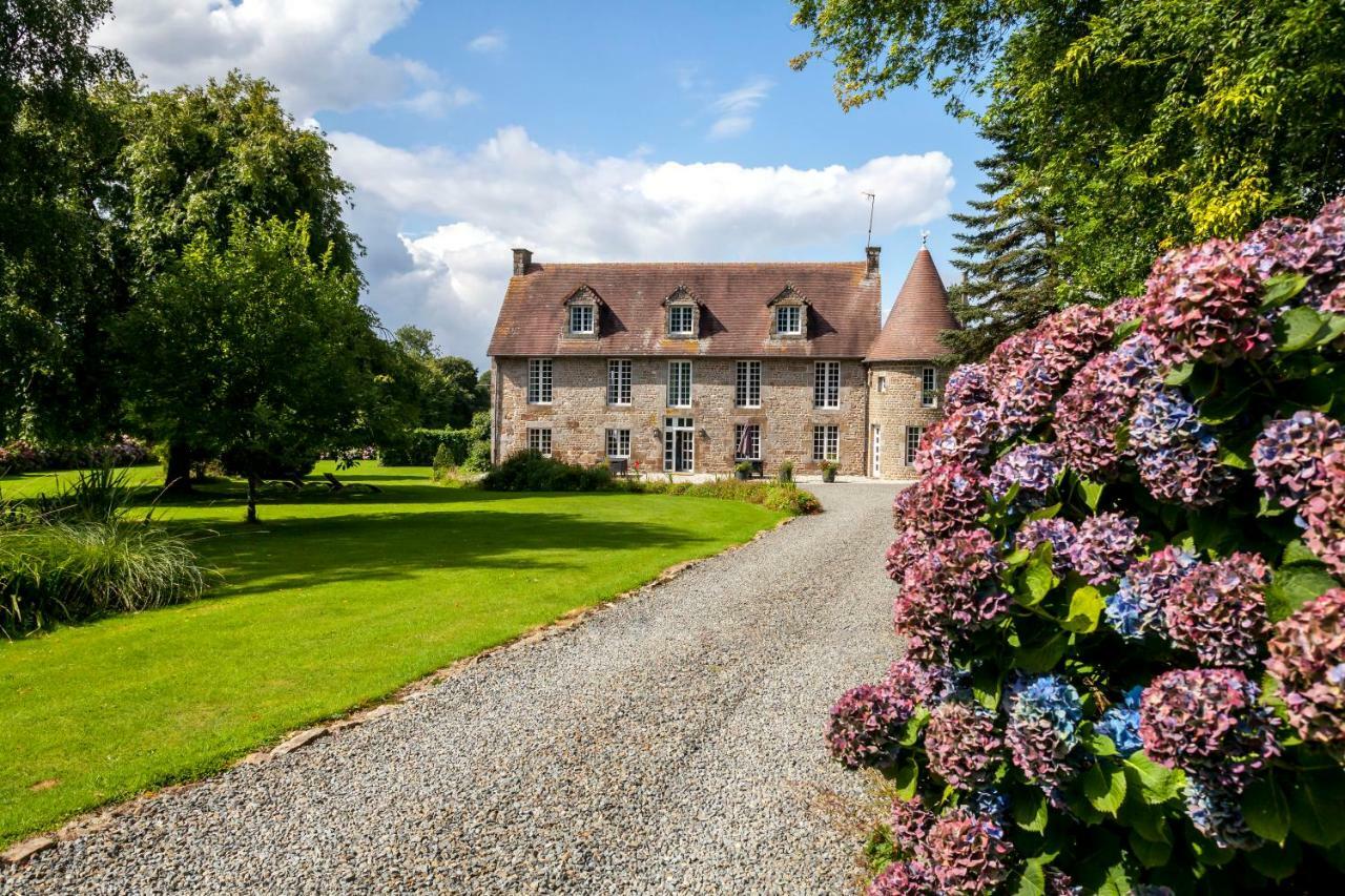 Manoir De La Porte Hotel Sainte-Pience Eksteriør billede